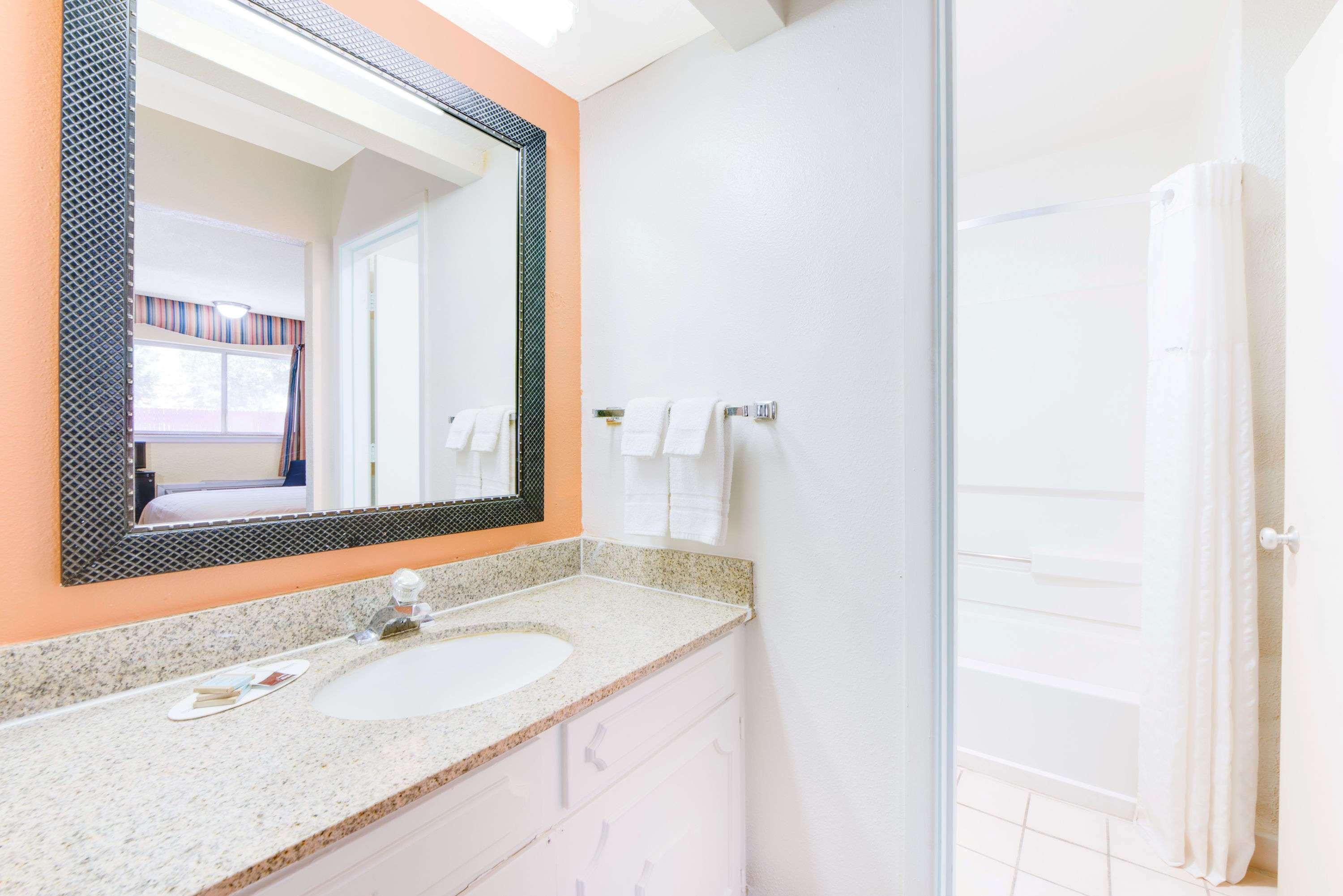 Travelodge By Wyndham Ruidoso Bagian luar foto