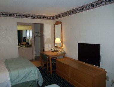 Travelodge By Wyndham Ruidoso Bagian luar foto